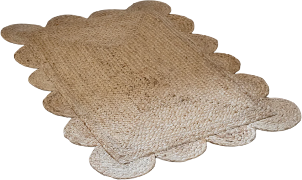 The Scallop Edge Natural Rug